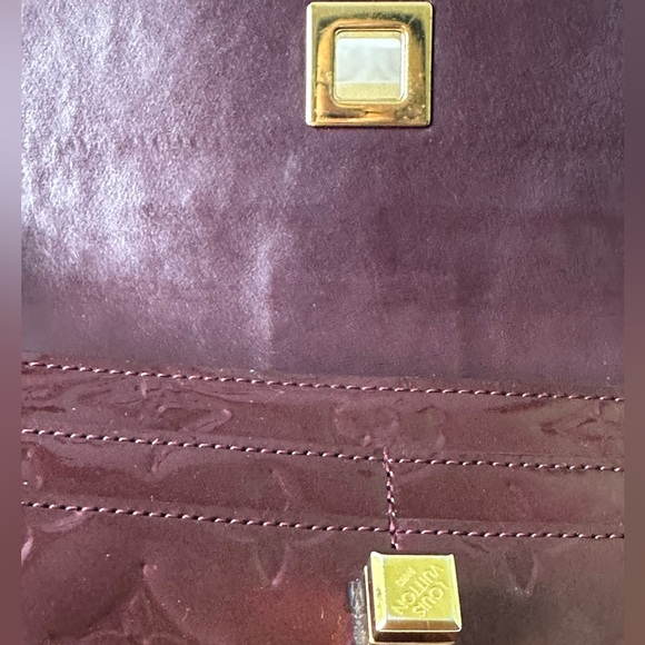 Louis Vuitton Monogram Vernis WALLET - Picture 11 of 14